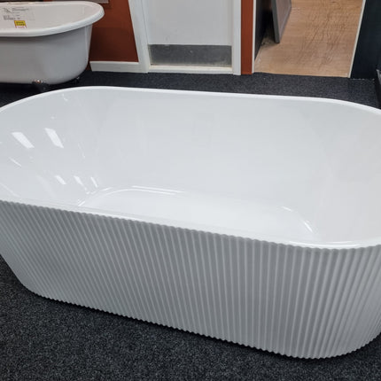 Fluted Freestanding Bath 1700x800x600 Clearance Bath Waterworks Bathrooms 